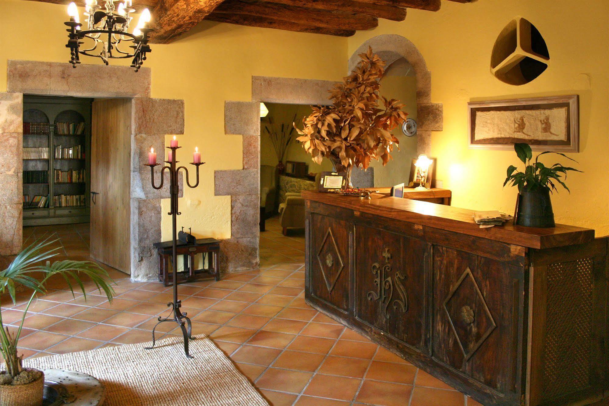 Mas Vilalonga Petit Cassa De La Selva Interior photo